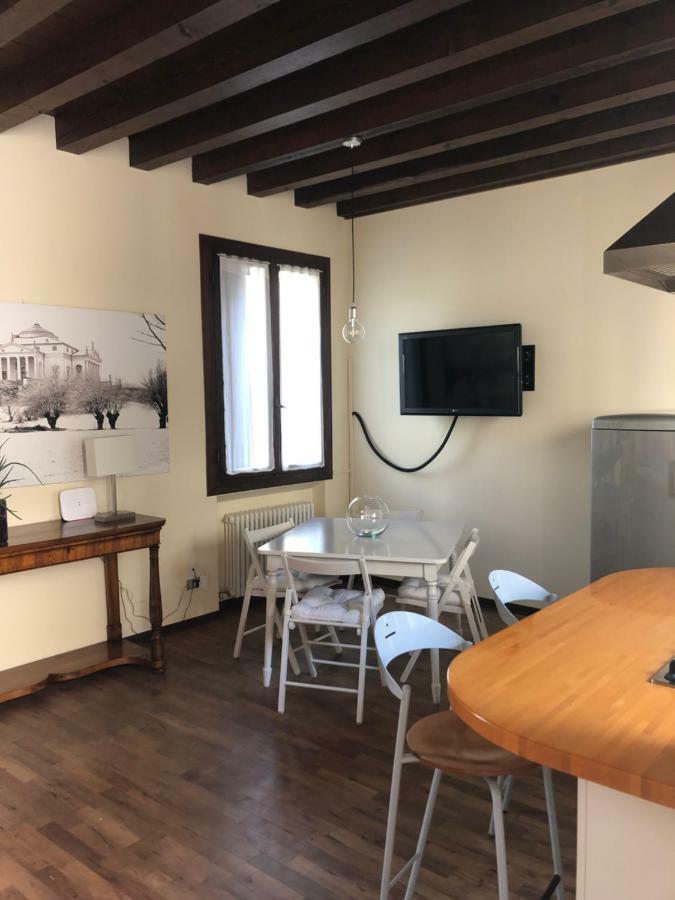 Dimora Cecilia, Nel Cuore Della Citta 维琴察 外观 照片